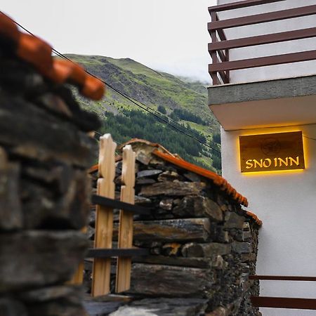 Sno Inn Kazbegi Exteriör bild