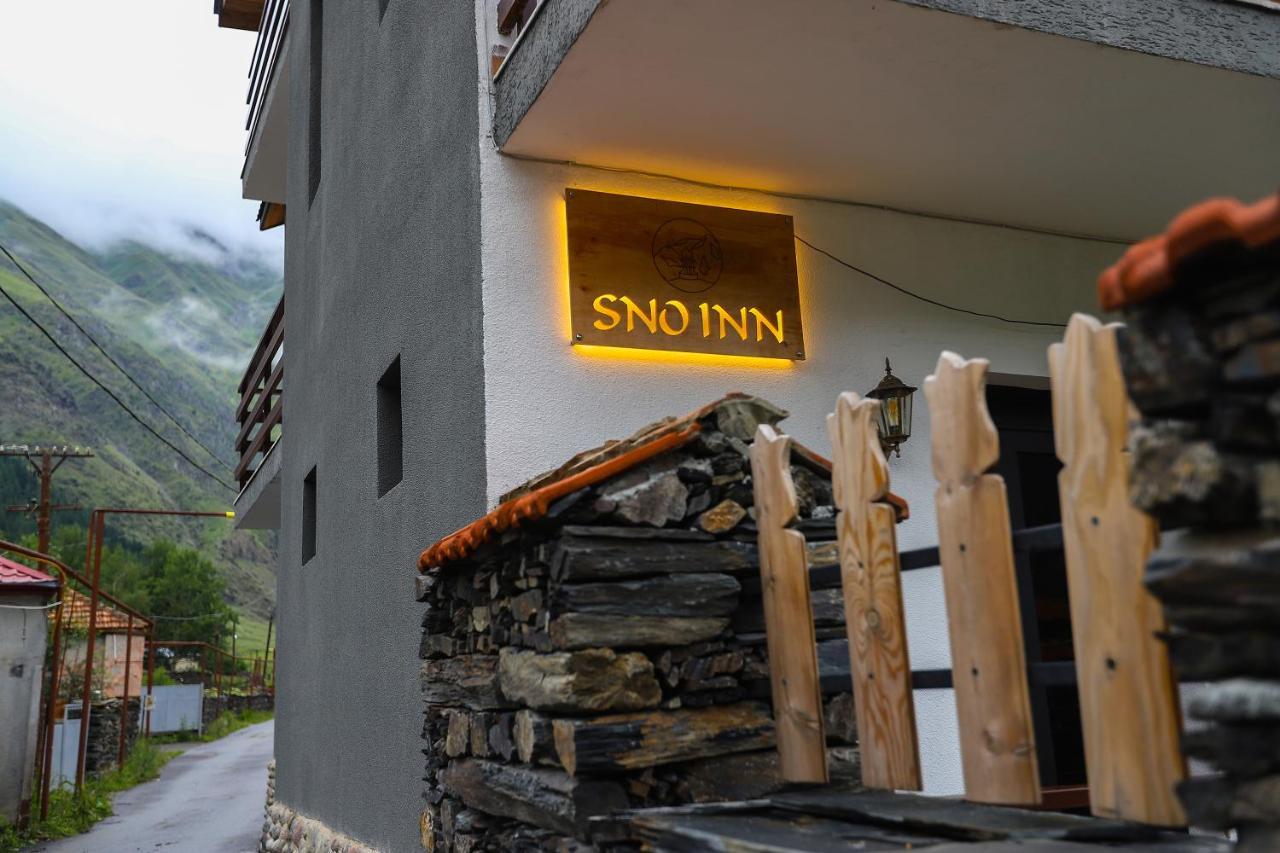 Sno Inn Kazbegi Exteriör bild